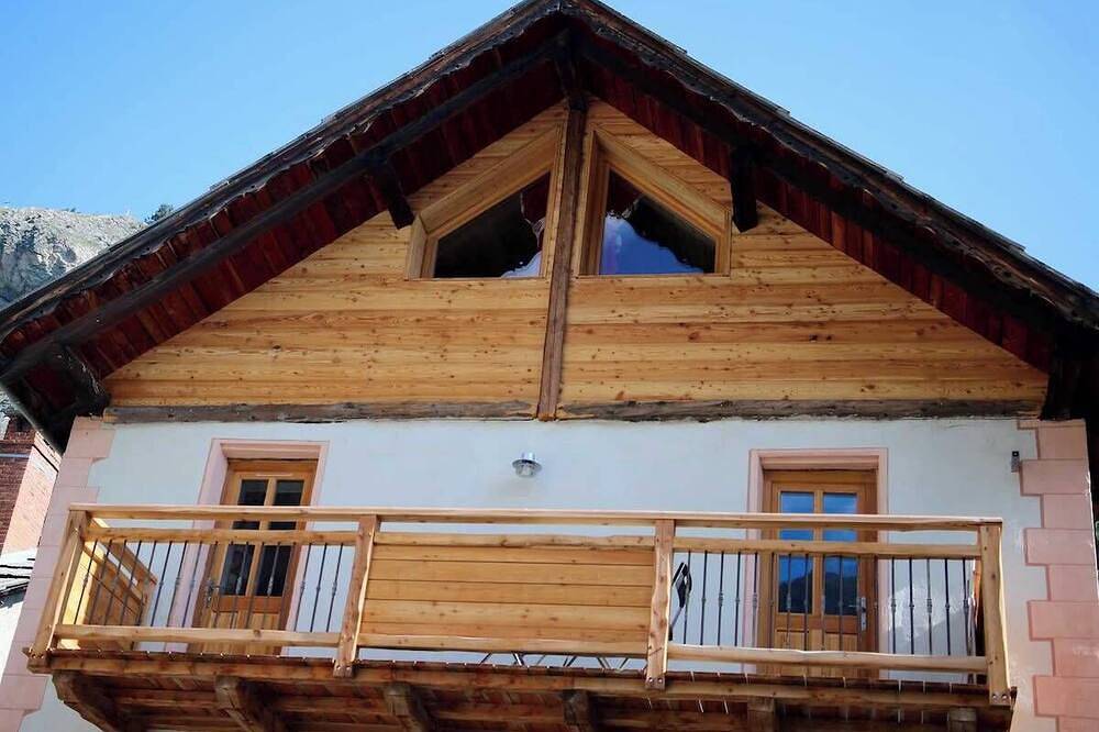Appartement entier, Au Vialaou - Chez Yvonne in Névache, Région de Briançon