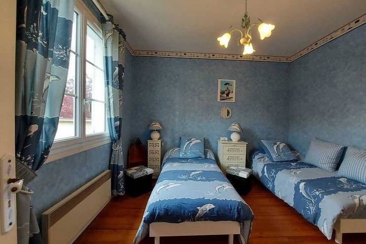 Location de vacances pour 10 personnes, avec jardin dans Plage Riva-Bella - 2