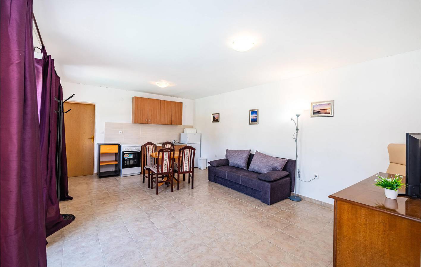 Ferienhaus für 4 Personen mit Terrasse in Grad Benkovac, Zadar