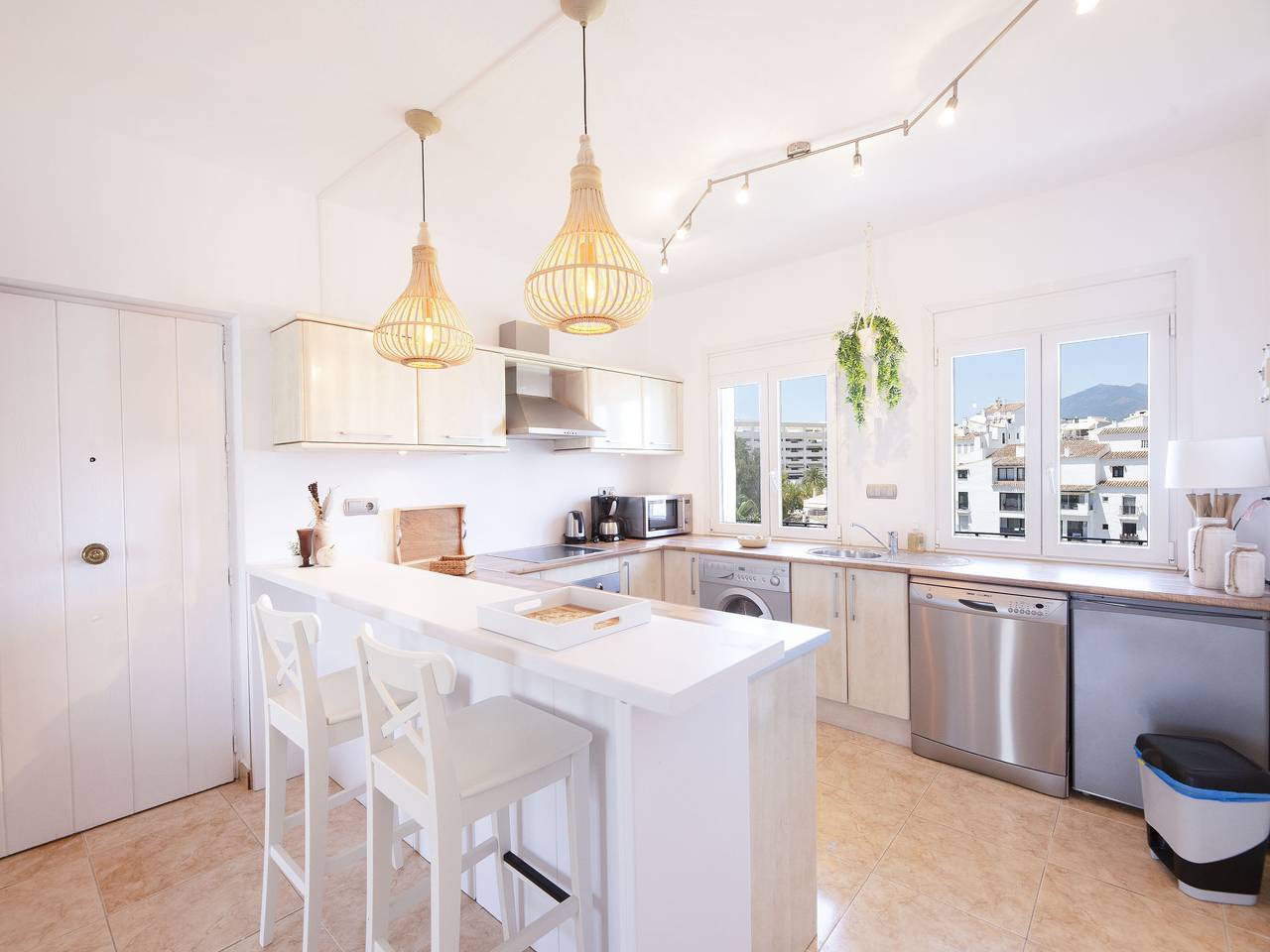 Geheel appartement, Puerto Banus Opq in Medina Gardens, Marbella