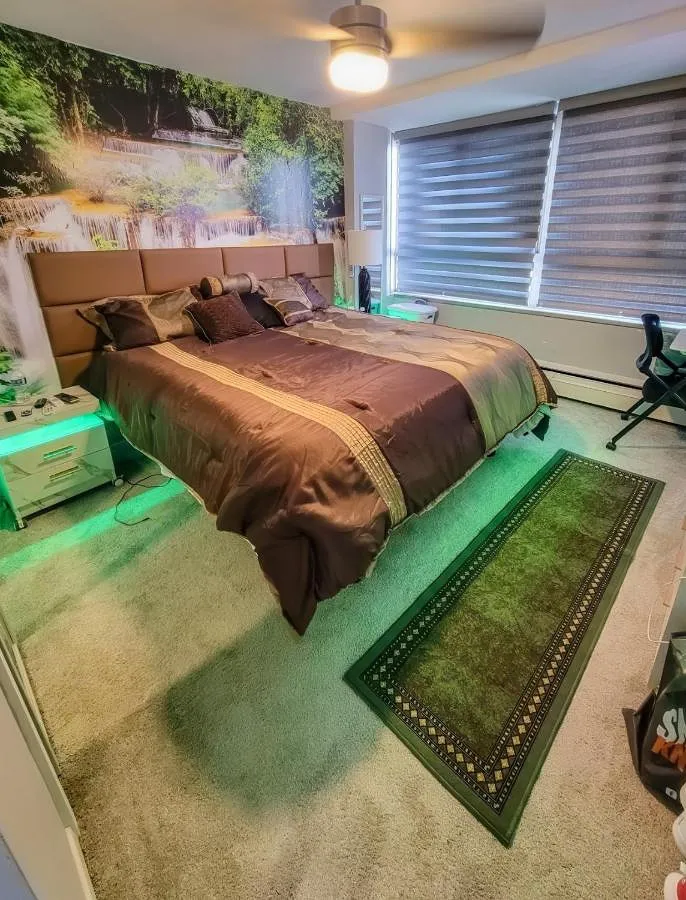Apartamento de vacaciones para 3 personas, con jardín además de vistas al lago y piscina - 1