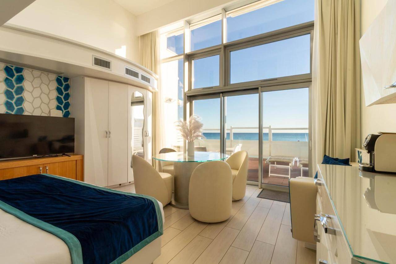 New Bussola - Suites and Beach Club Cagliari Poetto in Spiaggia del Poetto, Quartu Sant'Elena