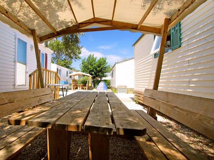Camping für 4 Personen, mit Kinderpool in Narbonne - 2