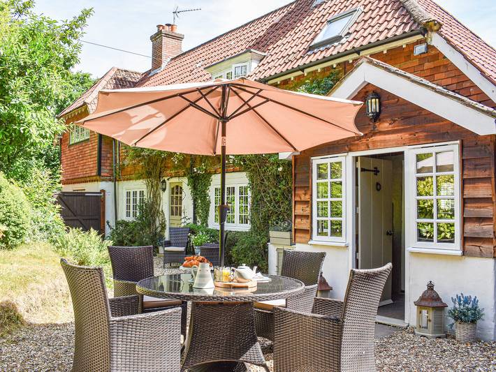 Cottage for 4 people, with Garden in Burley