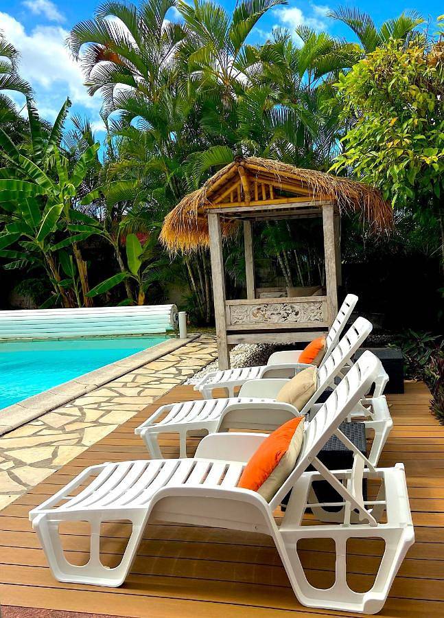 Chalet para 15 personas, con piscina y jardín - 1