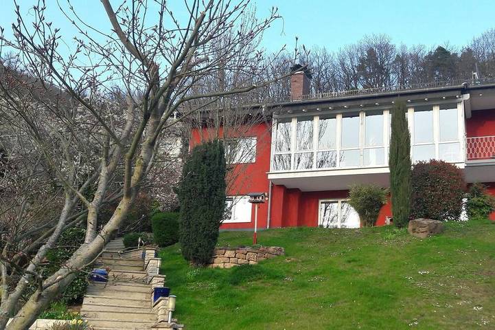 Gîte pour 6 personnes, avec Terrasse ainsi que Jardin et Sauna à Neckarsteinach