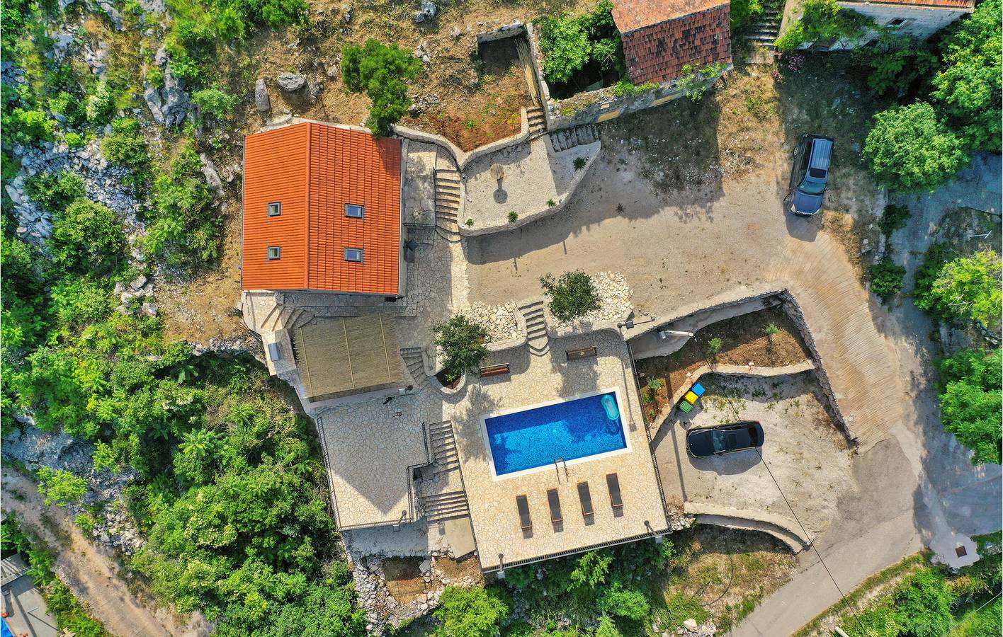 Gemütliche 2-Zimmer-Wohnung mit Pool, Garage und WLAN in der Nähe des Stadtzentrums von Vrgorac in Makarska Riviera