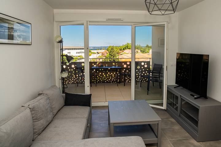 Appartement entier, Sète, Confortable T2 avec terrasse, parking & vue in Sète, Côte méditerranéenne (France)