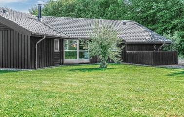 Ferienhaus für 6 Personen, mit Garten und Terrasse sowie Whirlpool und Sauna in Mommark