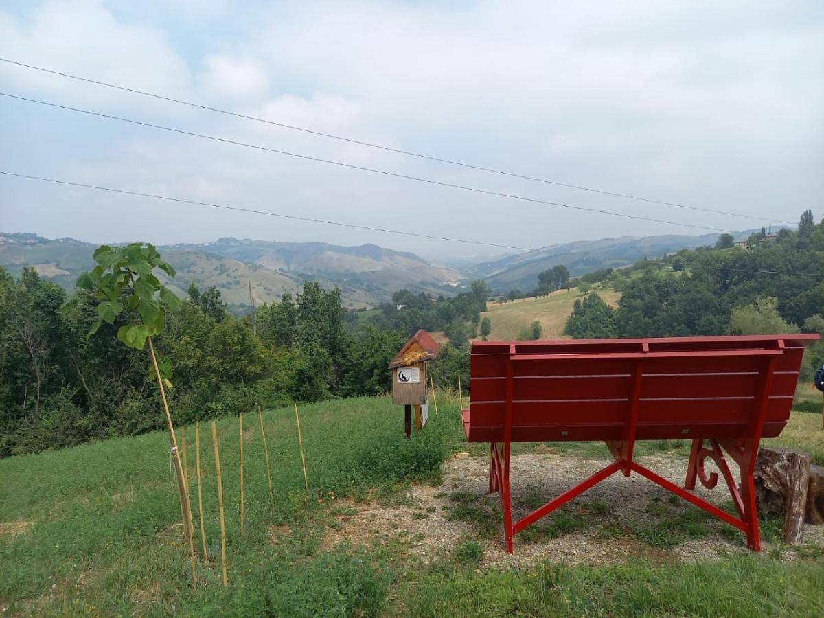 Double or Twin Room with Balcony in Serramazzoni, Province de Modène