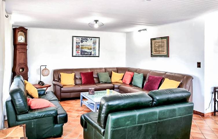 Location de vacances pour 12 personnes, avec piscine et terrasse ainsi que jardin et vue à Taulis - 4