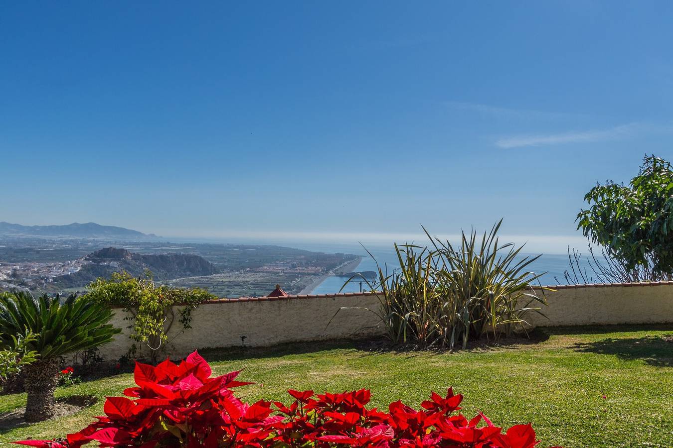 Villa 'Miranda' con vistas al mar, Wi-Fi y aire acondicionado in Monte de los Almendros, Salobreña