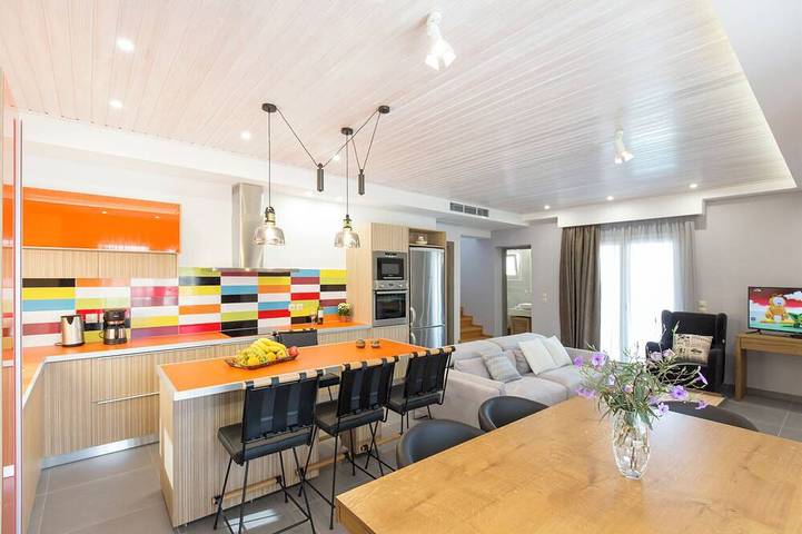 Villa voor 8 personen, met balkon en whirlpool in Samos