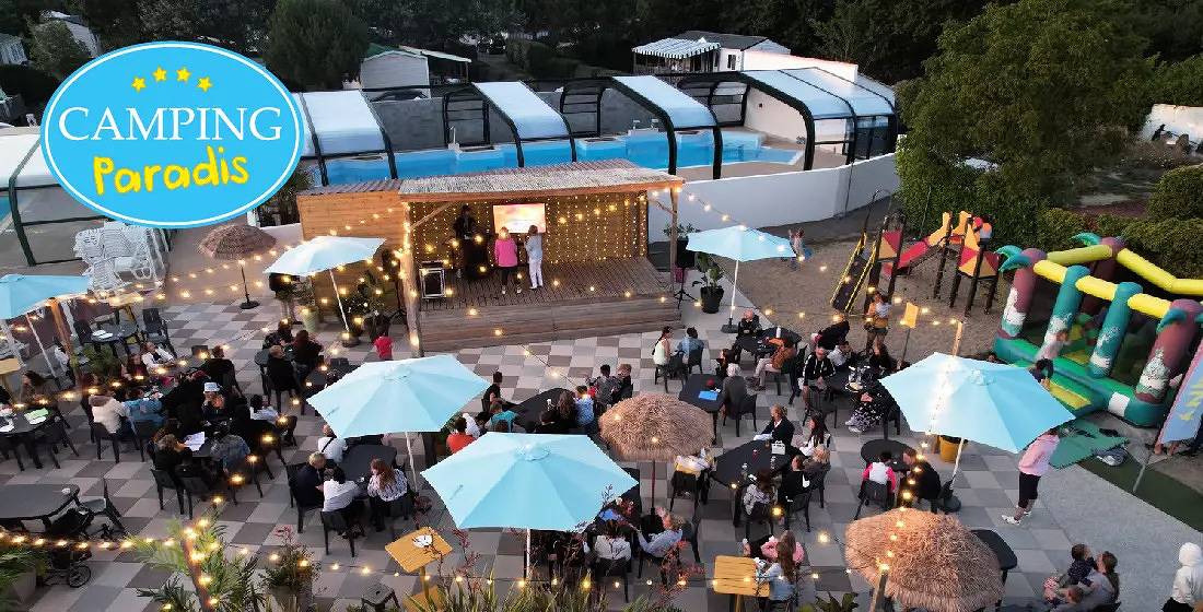 Bungalow toilé sans sanitaire 2 chambres 4 personnes in Saint-Christophe-du-Ligneron, Vallée de la Loire