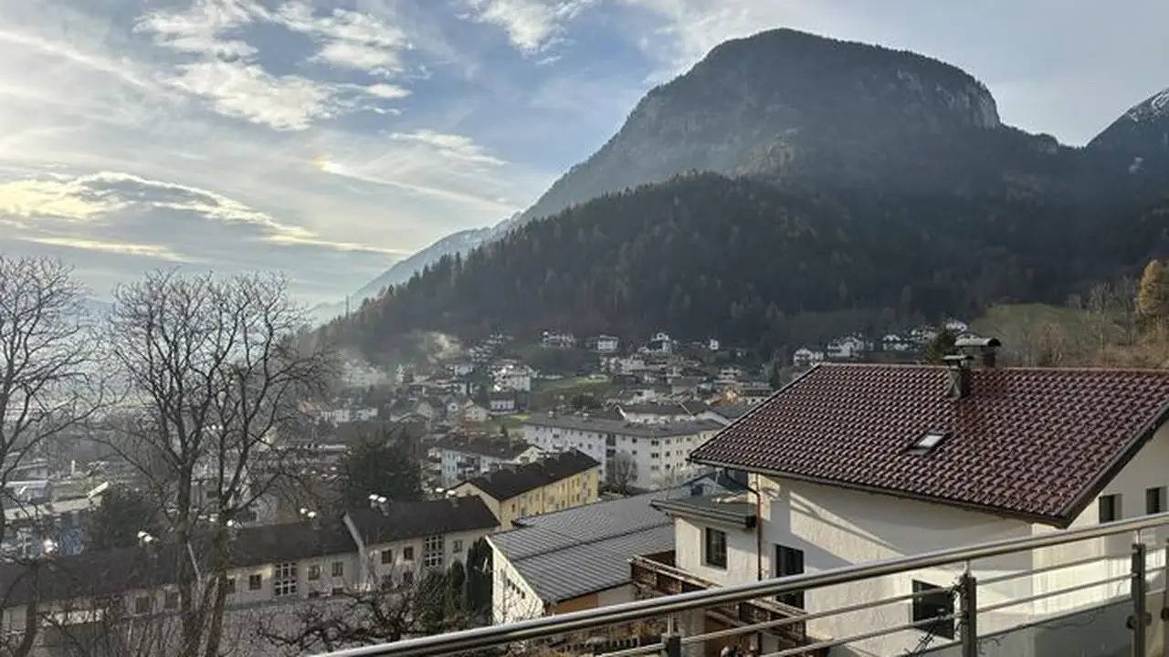 Geheel vakantieappartement, Ferienwohnung für 4 Personen (90 m²) in Jenbach in Jenbach, Bezirk Schwaz
