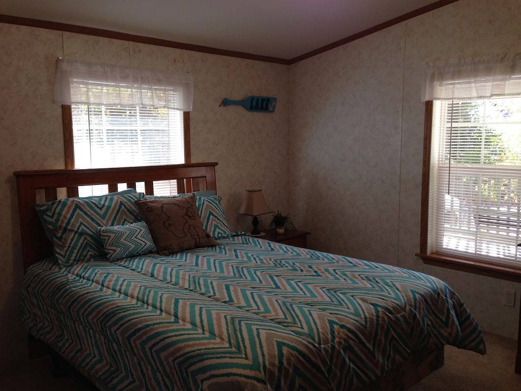 Cozy Lake Sunapee House With Lake View in Newbury (NH), Lake Sunapee