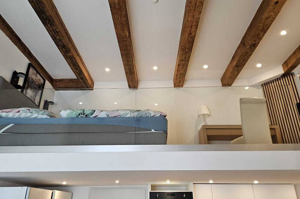 Ganze Wohnung, Stilvolle Studio-Apartment auf zwei Ebenen im Herzen des  Grinzing in Wien, Wienerwald