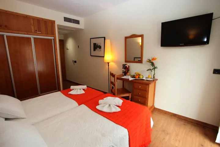 Hotel para 10 personas - 1