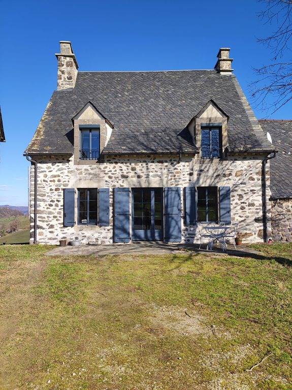 Gîte pour 14 personnes, avec terrasse et jardin, animaux acceptés - 1