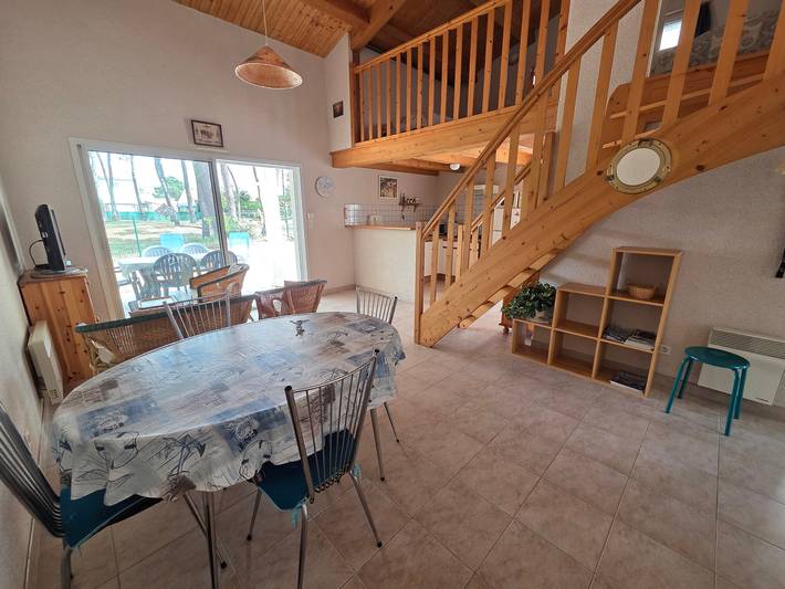 Location de vacances pour 6 personnes, avec jardin et terrasse dans Plage Sainte-Anne - 2