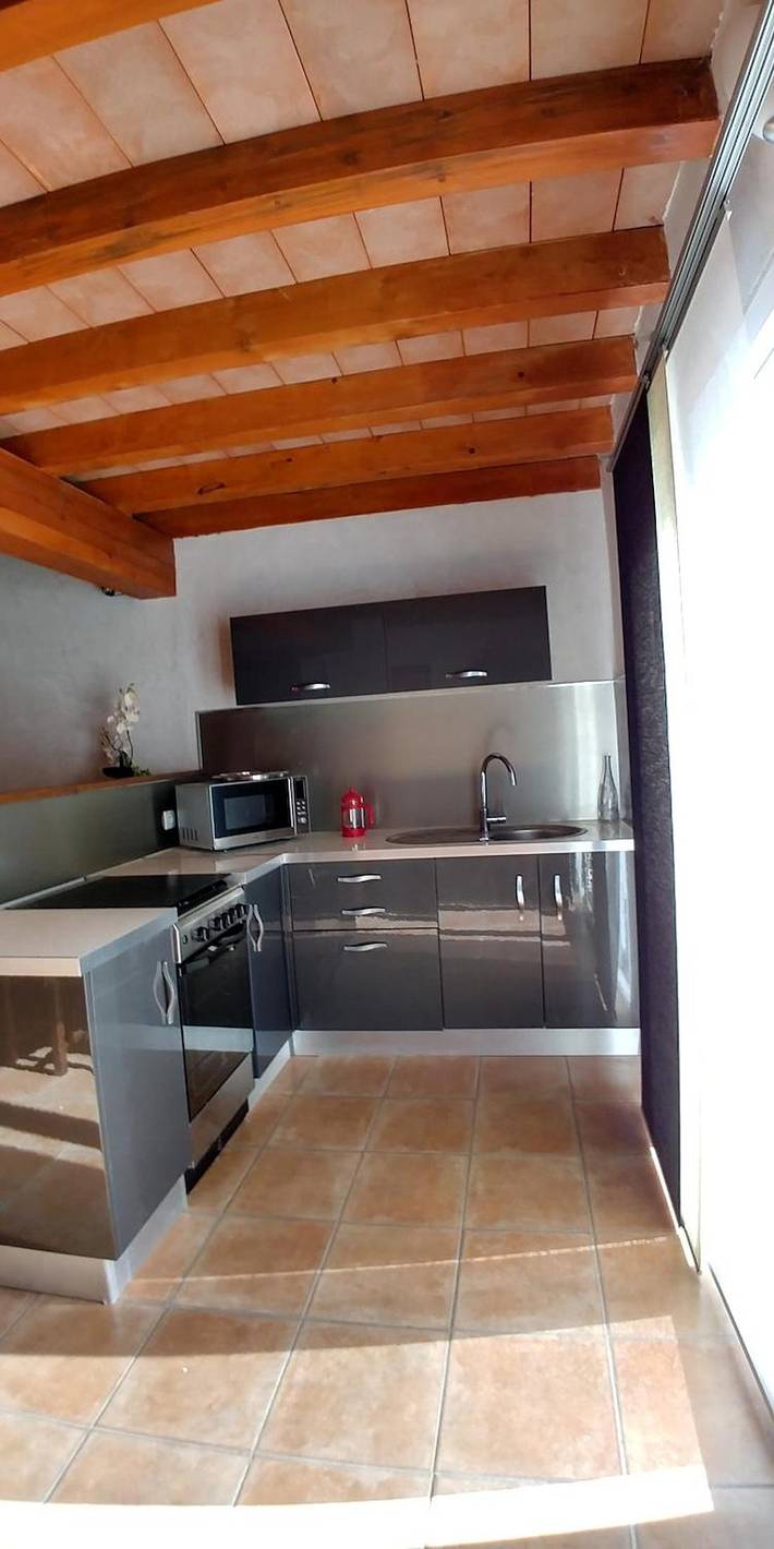 Gîte pour 6 personnes, avec jardin ainsi que terrasse et vue à Luri - 3