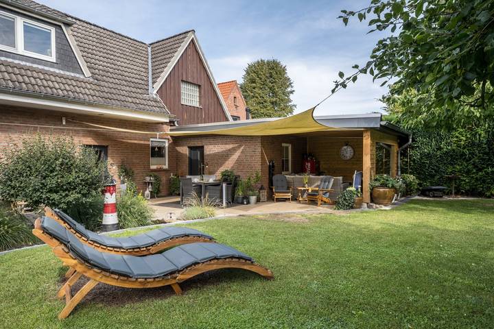Geheel appartement, Appartement 'Ankerplatz Maria' met gedeeld terras, gedeelde tuin en Wi-Fi in Ratekau, Kreis Ostholstein