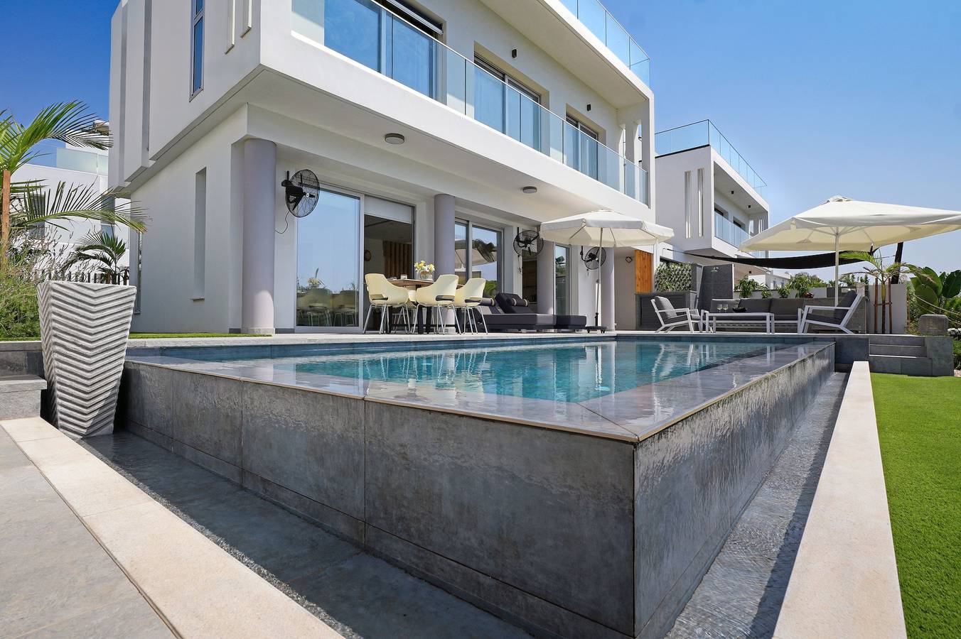 Villa für 6 Personen mit Balkon in Kapari, Südzypern