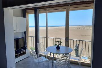 Gîte pour 4 personnes, avec piscine dans Plage Mateille