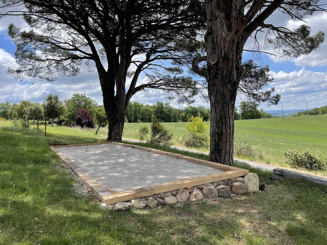 Château de Lacapelle in Damiatte, Región de Castres