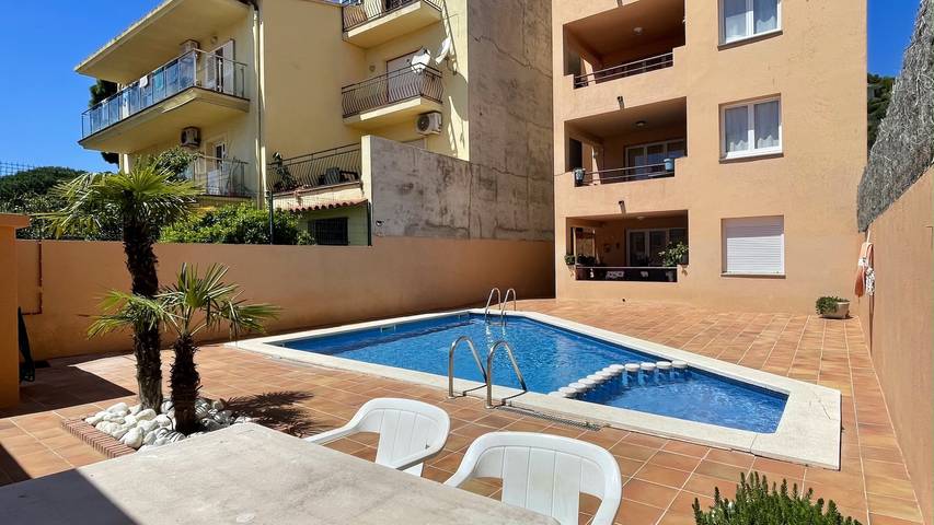 Ferienwohnung für 6 Personen, mit Terrasse und Kinderpool in Estartit