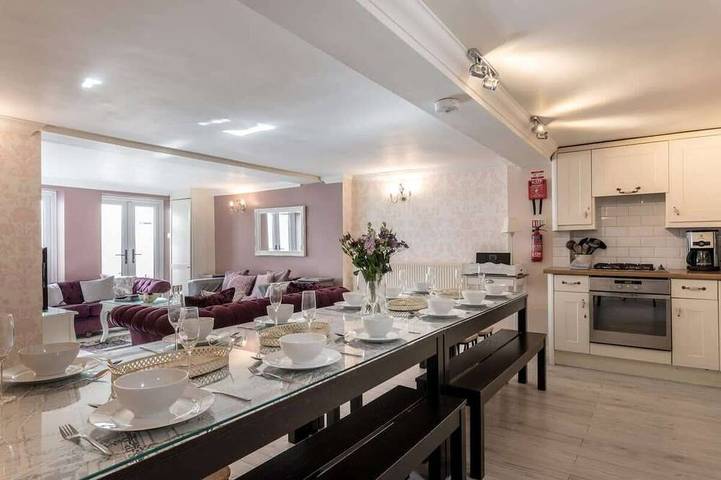 Ferienhaus für 20 Personen, mit Garten - 1