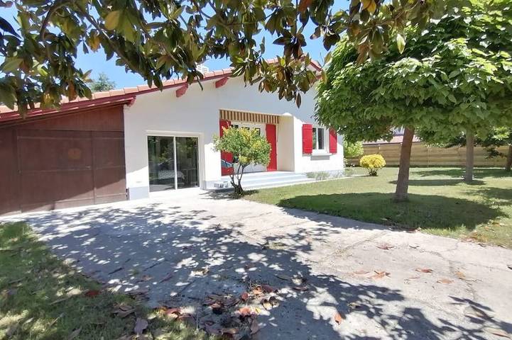 Maison de vacances pour 6 personnes, avec terrasse et jardin, animaux acceptés