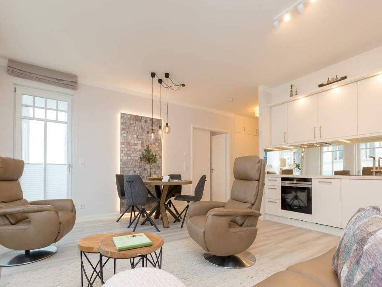 Ganze Ferienwohnung, Villa Westend, App. 11 - Villa Westend, App. 11 in Drei Kaiserbäder, Heringsdorf