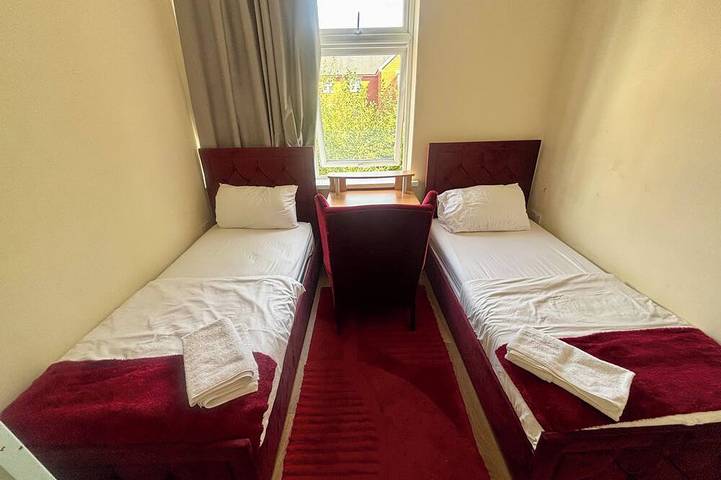 Appartement entier, Appartement 5 couchages avec WiFi in Wolverhampton, Région de Birmingham