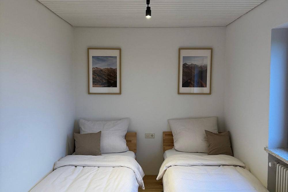 Alleinstehendes Haus im Grünen in Altusried, Bayerisch Schwaben