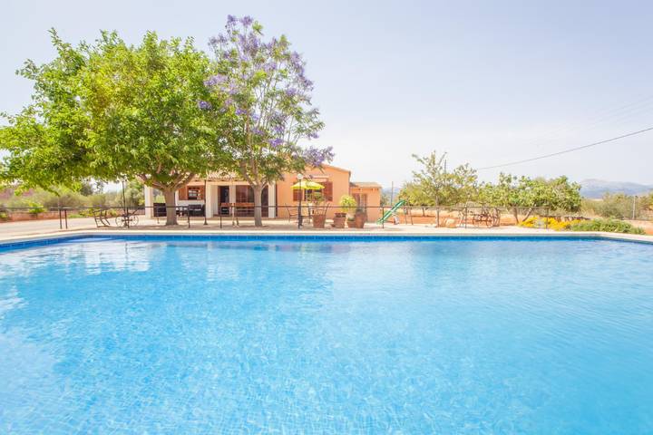 Finca für 3 Personen, mit Terrasse in Binissalem
