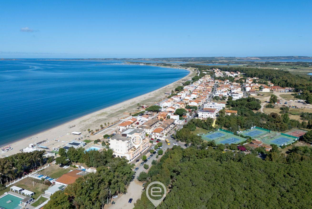 Ganze Wohnung, Pine & Sea Hideaway in Torregrande, Oristano