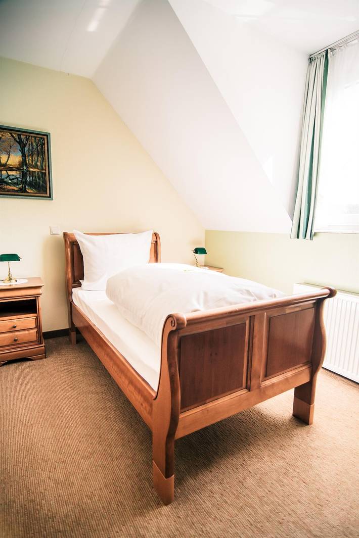 Pension pour 2 personnes, avec jardin à Overath - 4