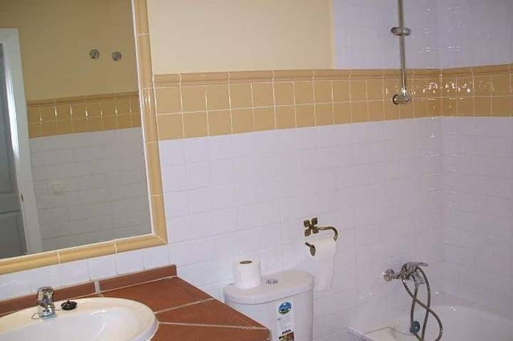 Appartamento intero, Ideal for family trips, close to Rocio and Portugal, pets welcome. in Islantilla, Isla Cristina