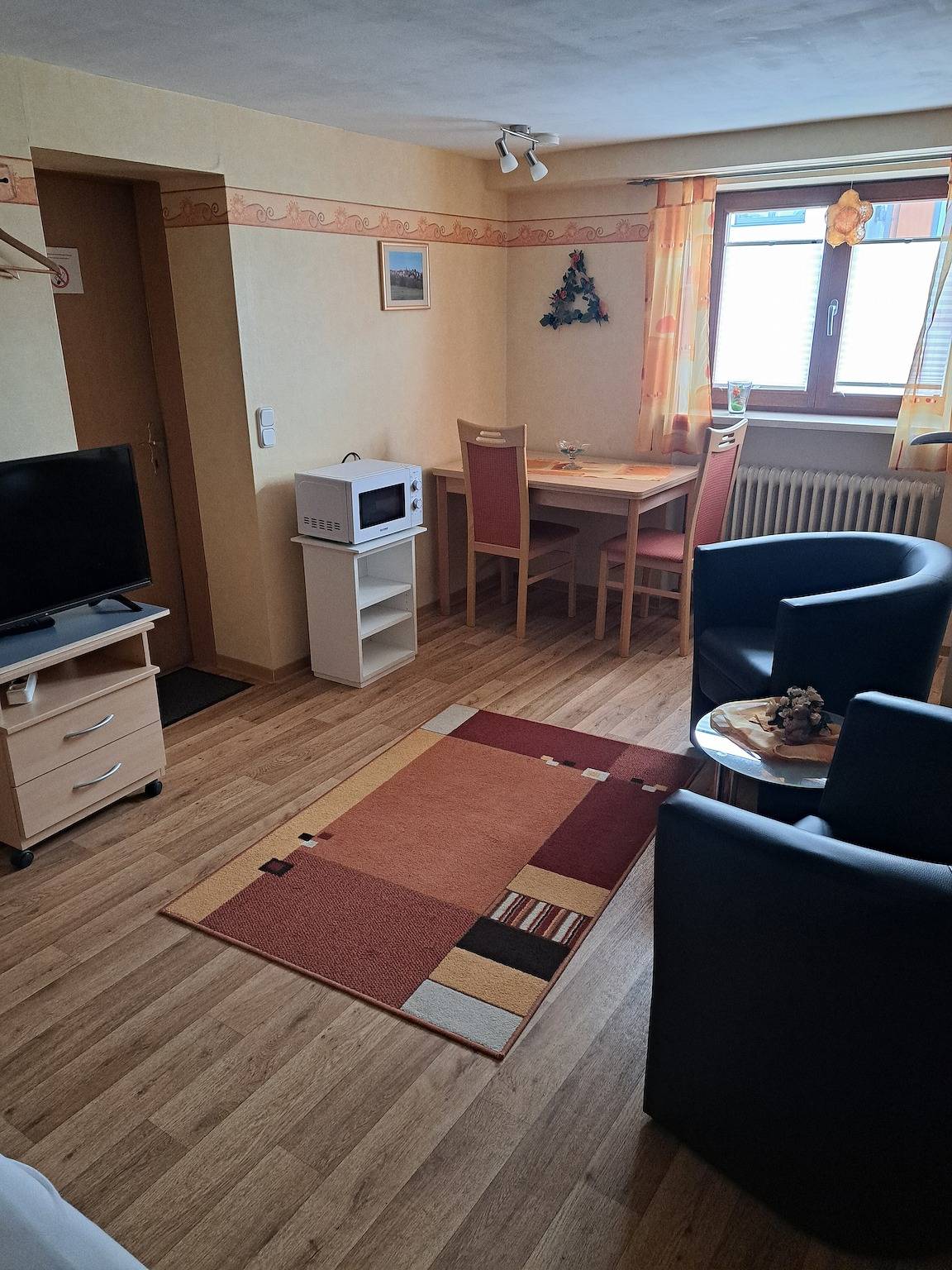 Ganze Wohnung, Pension Andrea: Ferienwohnung 3 mit Wlan in Herbstein, Vogelsberg Region