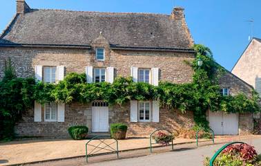Gîte pour 6 personnes, avec terrasse et jardin, animaux acceptés à Trédion
