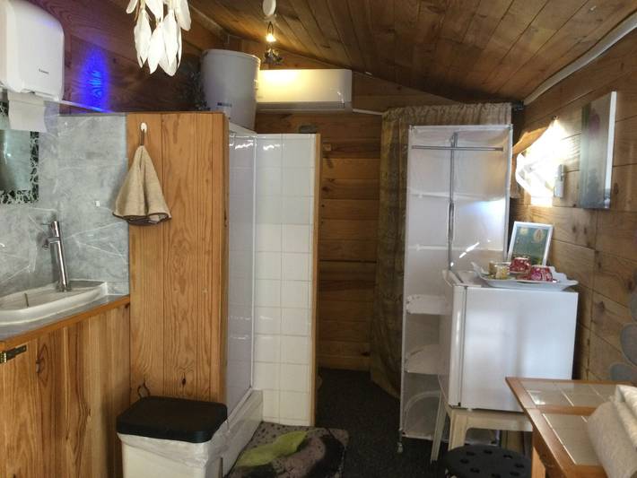 Chalé 'Le Cocon De Lydia' con piscina compartida, wifi y aire acondicionado in Ners, Región de Alès