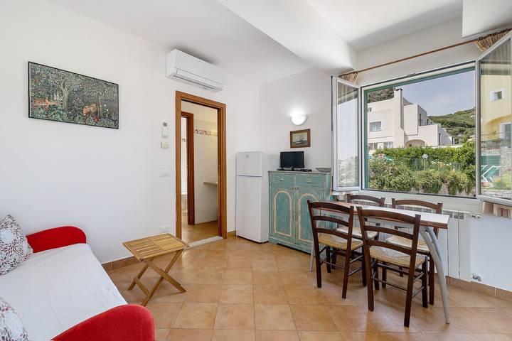 Ferienwohnung für 2 Personen, mit Garten in Ligurien