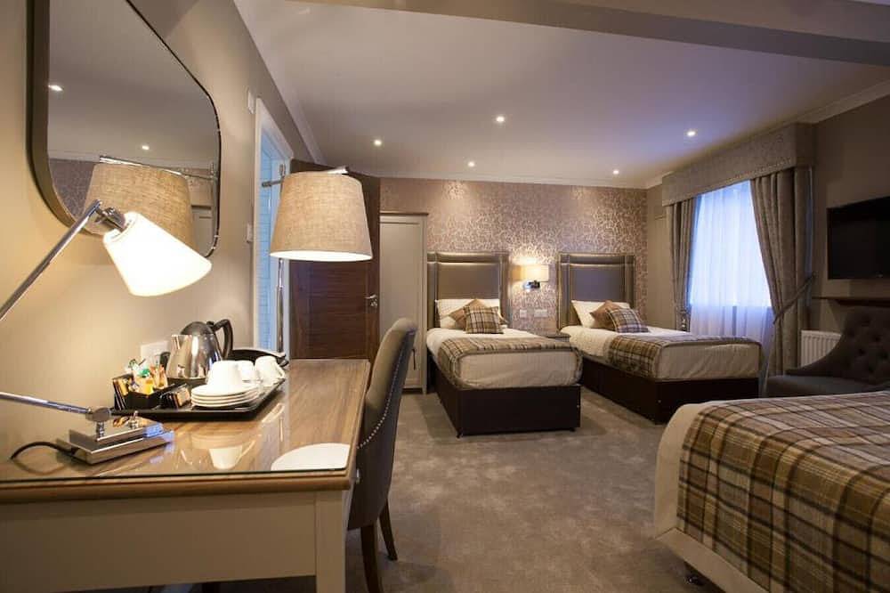 Deluxe Family Room at Lochiel Villa Guesthouse in Fort William, Highlands