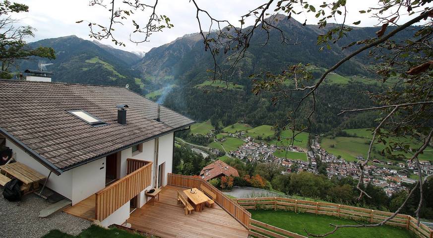 Chalet für 8 Personen, mit Sauna und Garten sowie Terrasse, mit Haustier im Passeiertal