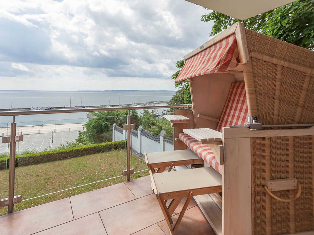 Ganze Ferienwohnung, Villa Friede-Marie - App. Freya in Sassnitz, Nationalpark Jasmund