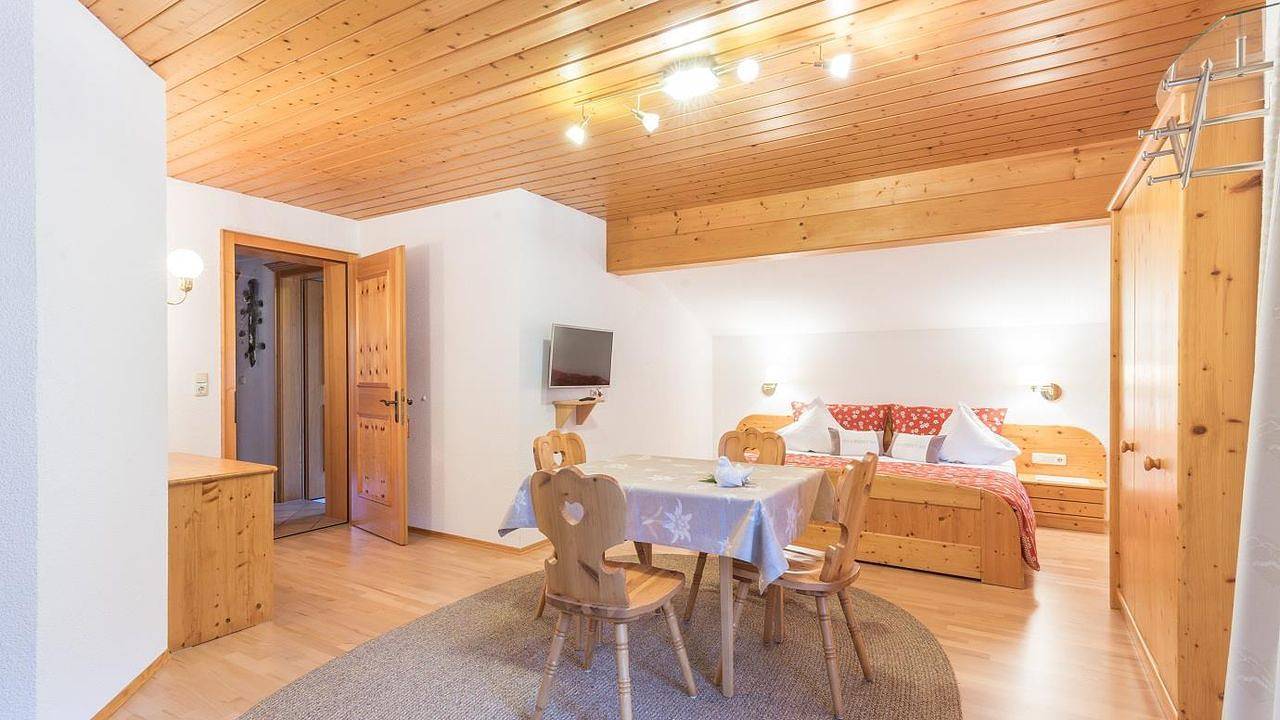 Ganze Ferienwohnung, Ferienwohnung für 8 Personen (100 m²) in Tschagguns in Rätikon Gebirgsgruppe, Tschagguns