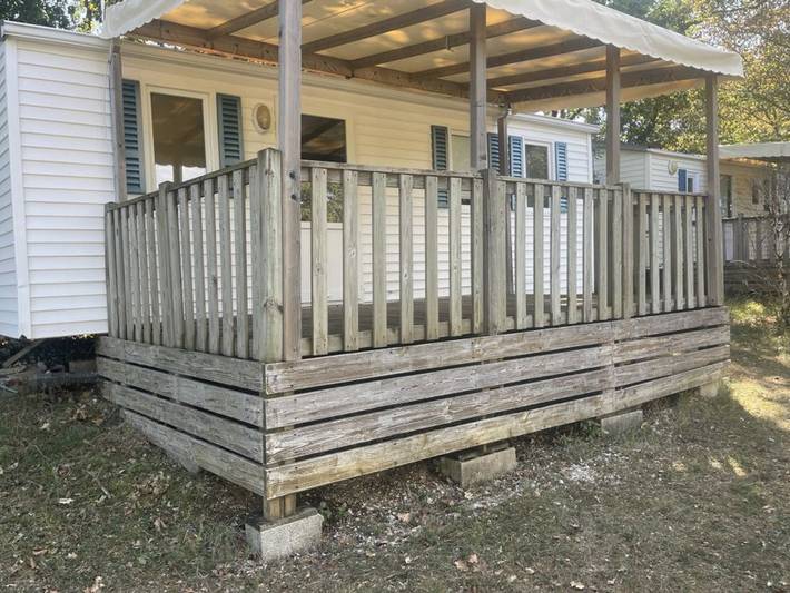 Mobil home pour 5 personnes, avec piscine, animaux acceptés à La Chapelle-Aubareil - 2
