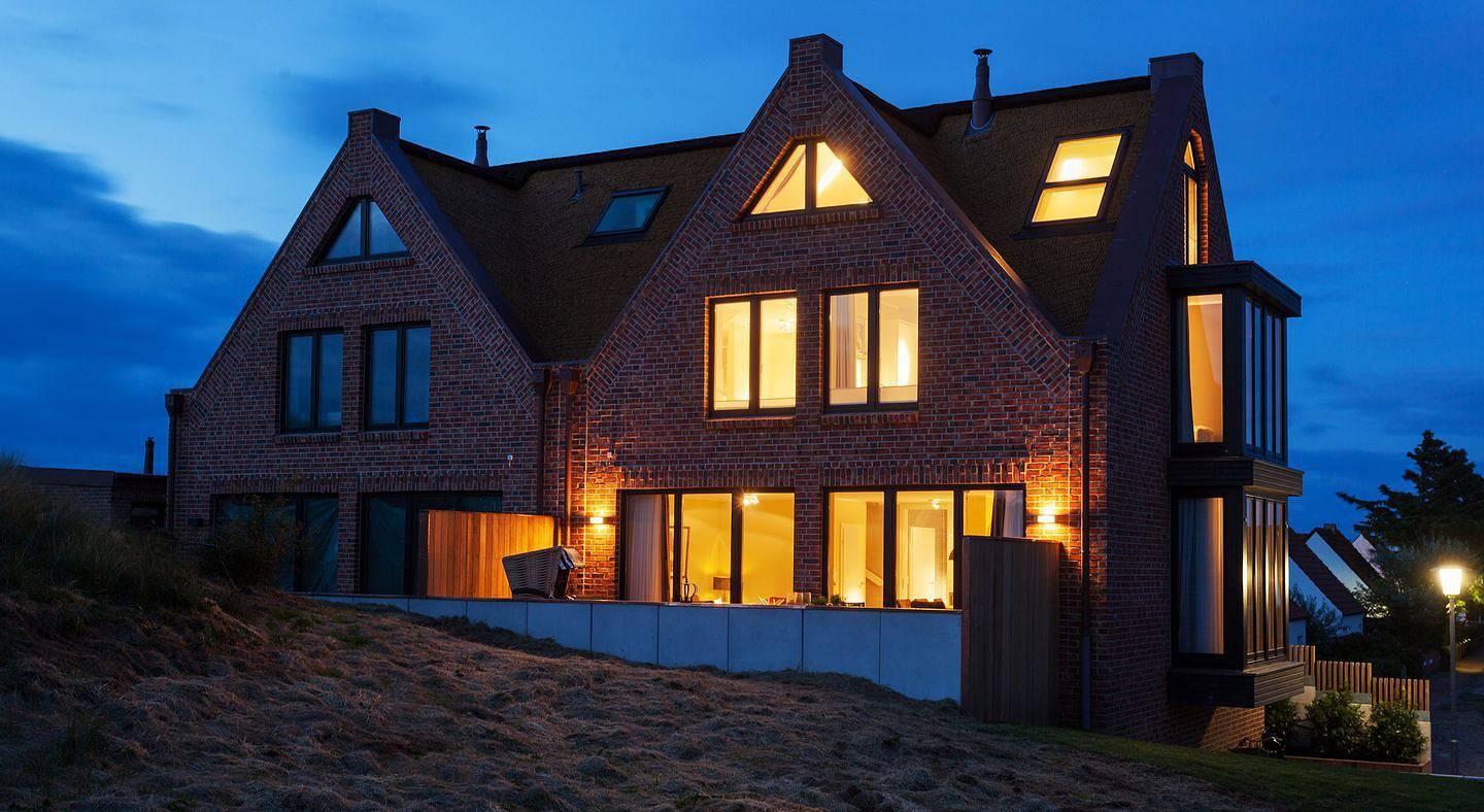 Exklusives Reetdachhaus am Strandaufgang – Luxus & Komfort für bis zu 8 Personen in Juist