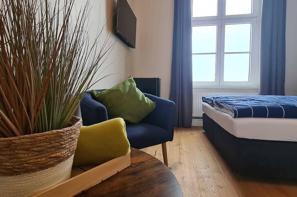 Ganze Wohnung, Doppelzimmer 3 (18-30m², 2Pers.), Kühlschrank, Smart-Tv - Altes Lazarett in Anklam, Vorpommern